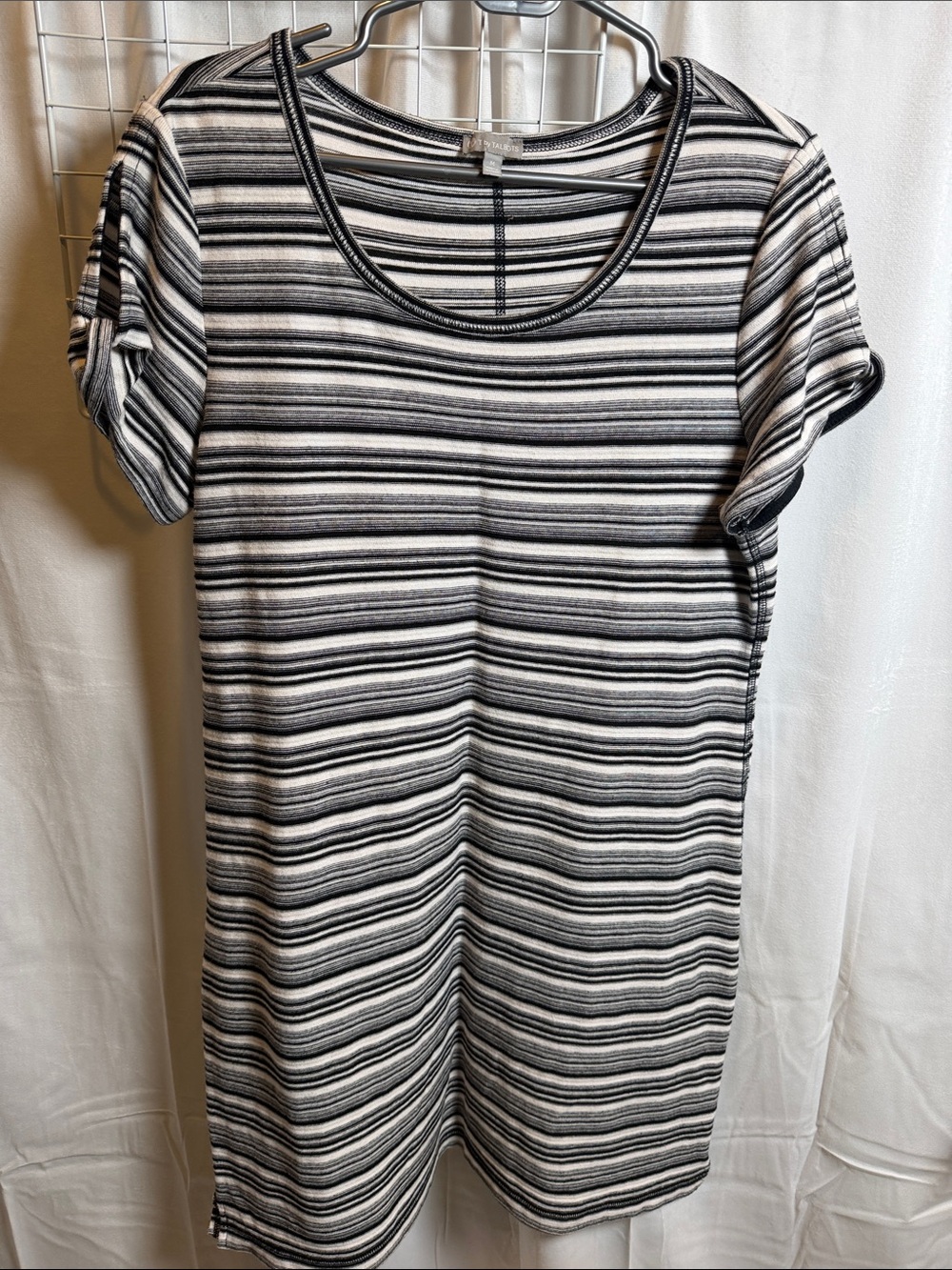 Talbots dress medium pull on